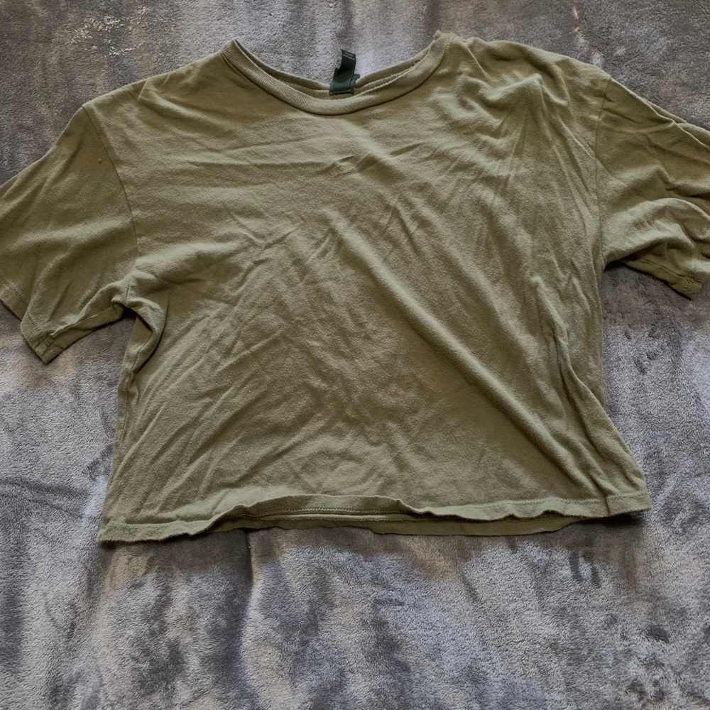 Small cropped t